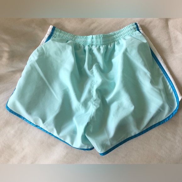 NWOT Victoria’s Secret PINK jogger shorts - Picture 3 of 6